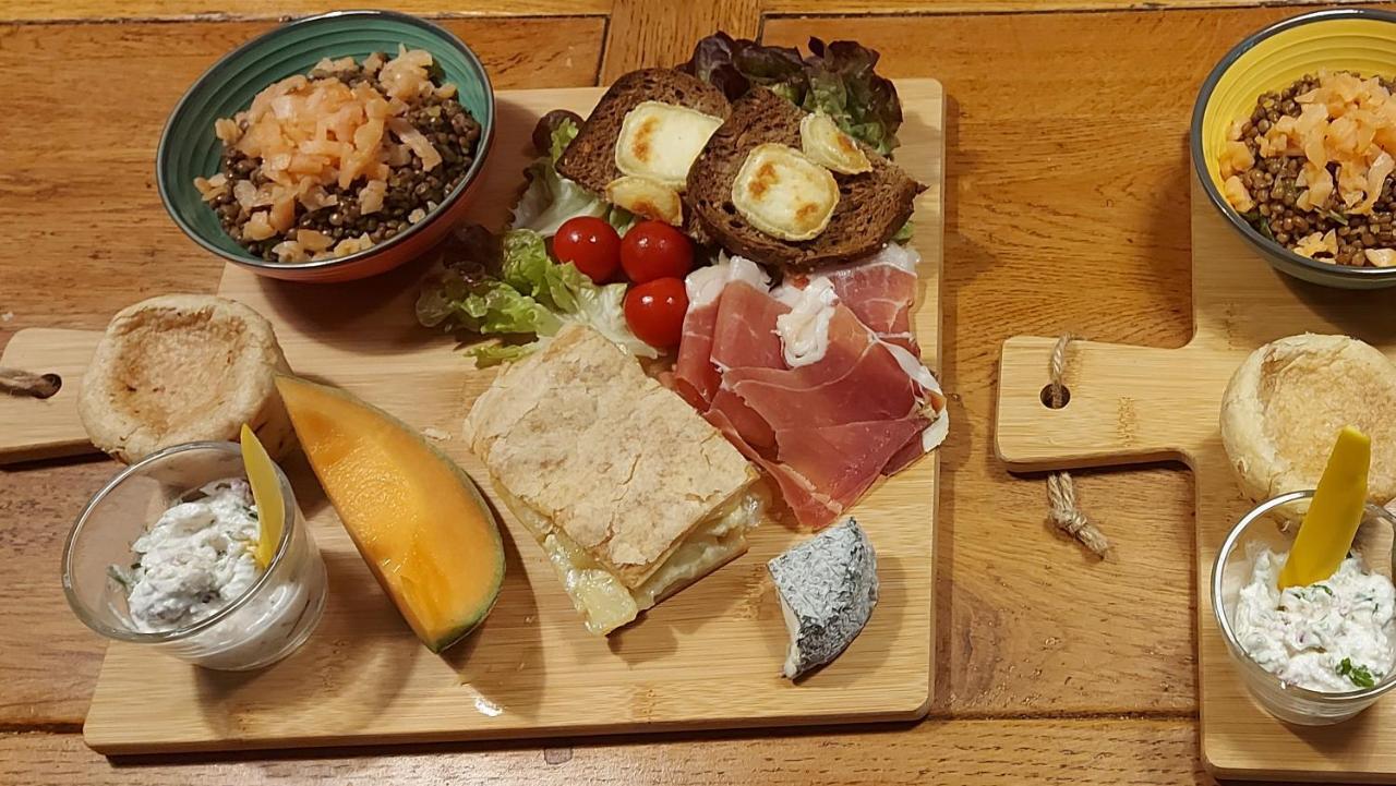Les 3 Roses Bed & Breakfast Anjouin ภายนอก รูปภาพ