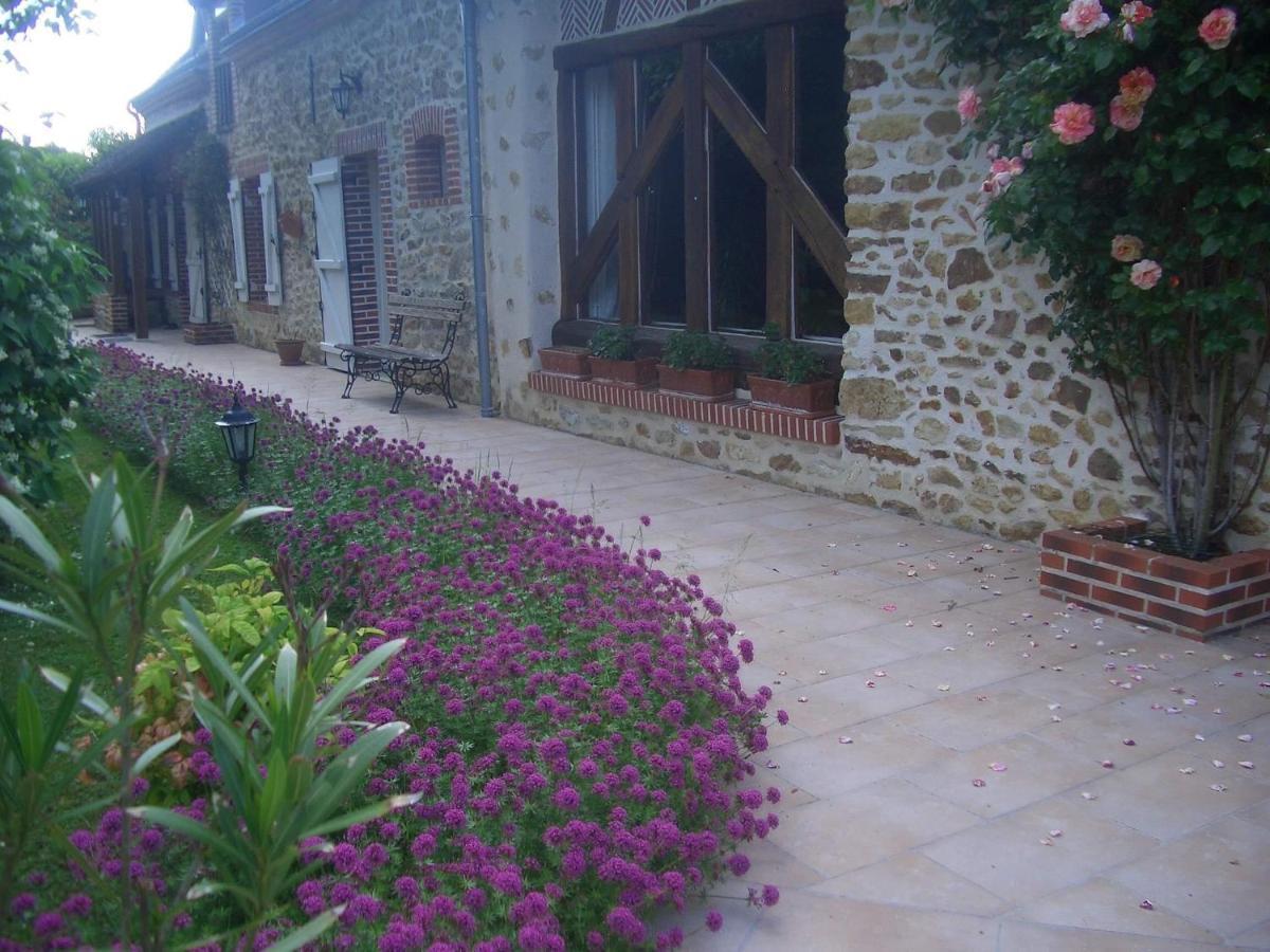 Les 3 Roses Bed & Breakfast Anjouin ภายนอก รูปภาพ